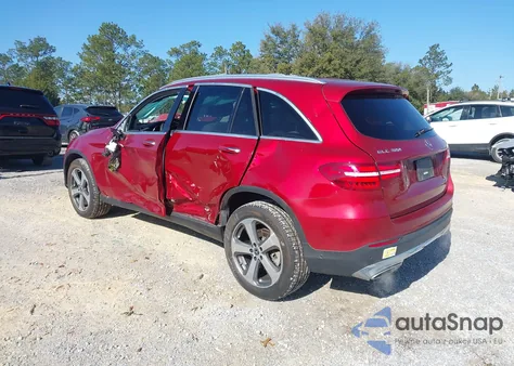 2017 Mercedes-Benz Glc 300 4Matic z USA, uszkodzony, nr VIN WDC0G4KB5HF239371